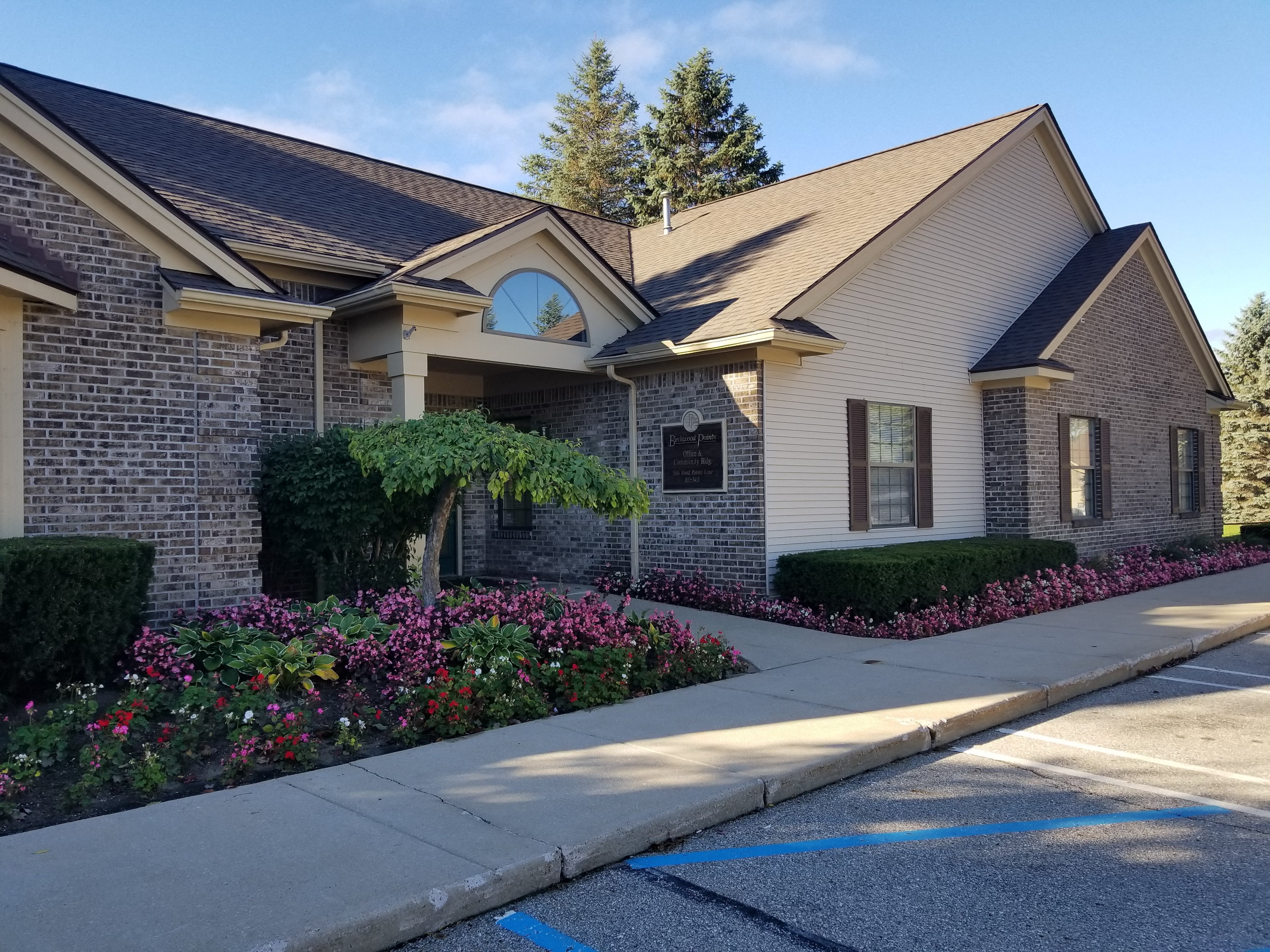 Birchwood Pointe Apartments, 1500 Wood Pointe Lane, Midland, MI RentCafe
